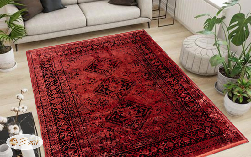 فرش فانتزی قرمز با الهام از فرش اصیل ایرانی
