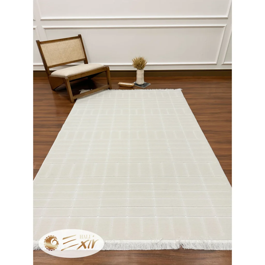 فرش پینترستی سفید کرم با کد 5302C